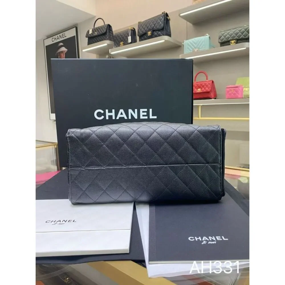 Chanel Women Pre-Loved Bag Very Good Condition